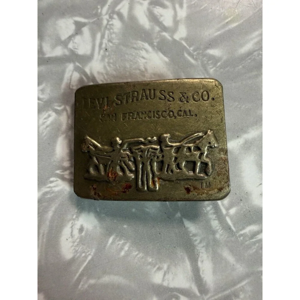 Vintage 1950s / 1960s Levi’s Brass Belt Buckle For Cloth Belt